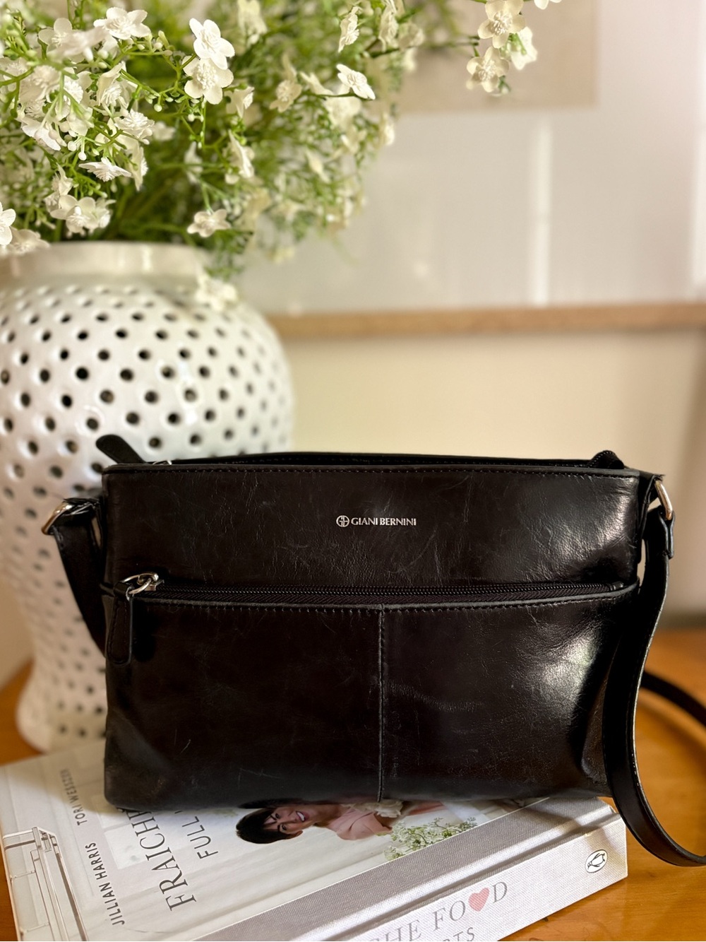 Giani Bernini Genuine Leather Black Multi-Compartment Crossbody Bag